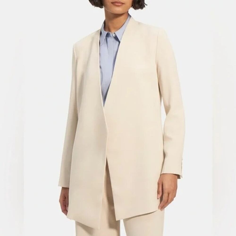 Theory Winola Cream Color Tailored Oversized Luxury Silhouette Blazer Size 8
